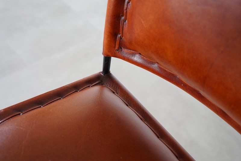 Barstuhl aus Leder und Metall in braun - Urban