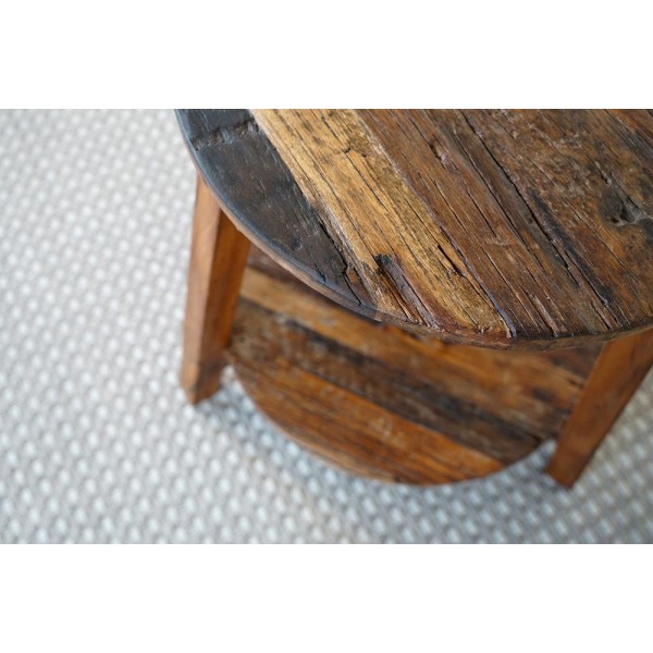 Beistelltisch aus altem, recyceltem Holz - Reborn