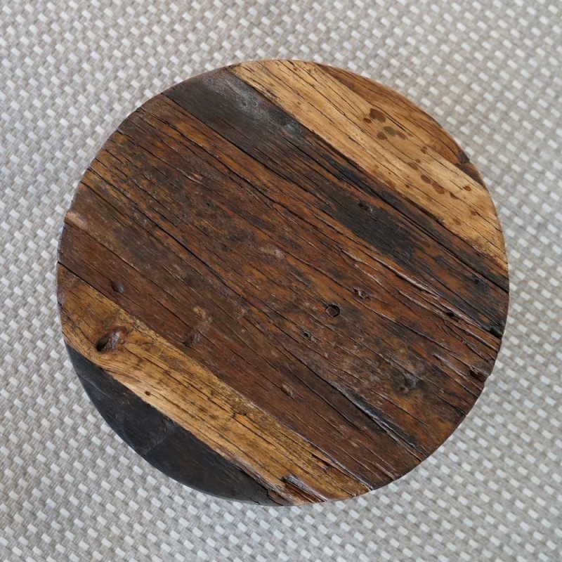 Beistelltisch aus altem, recyceltem Holz - Reborn
