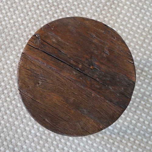 Hocker aus altem, recyceltem Holz - Reborn