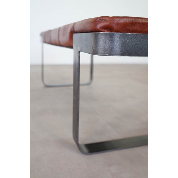 Industrielle Sitzbank aus braunem Leder und Metall
