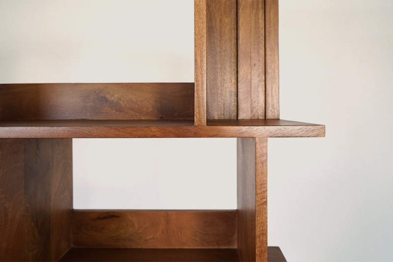 Bücherregal aus Massivholz 90 cm