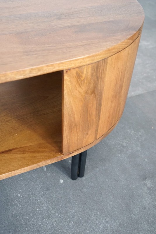 Couchtisch aus Massivholz - Delia