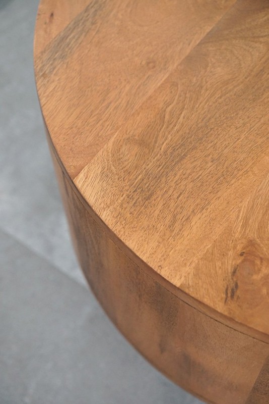 Couchtisch aus Massivholz - Delia