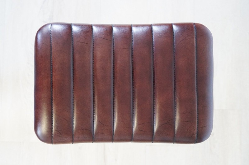 Hoher Hocker aus Naturleder und Metall