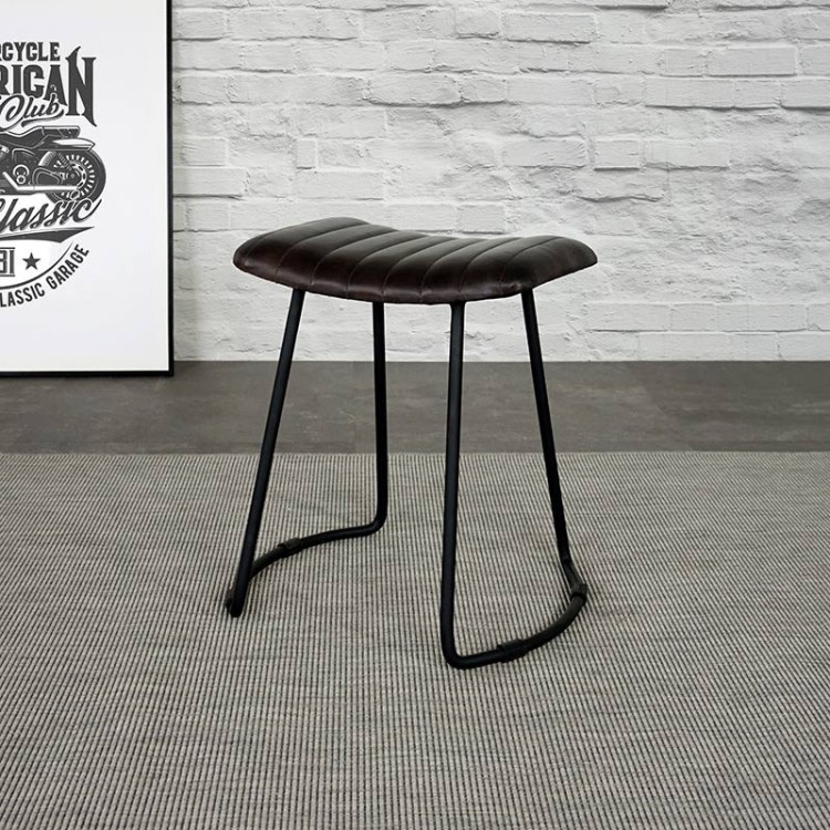 Beistellhocker Scrambler aus Leder