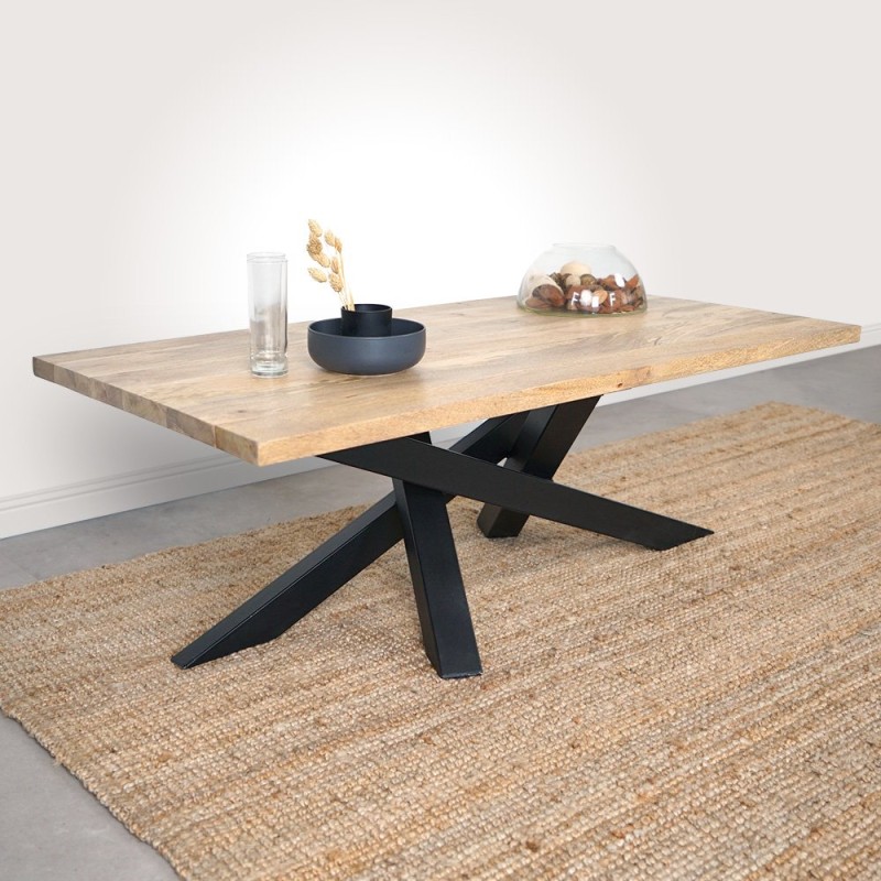 Couchtisch mit rechteckiger Tischplatte aus Massivholz - Mikado