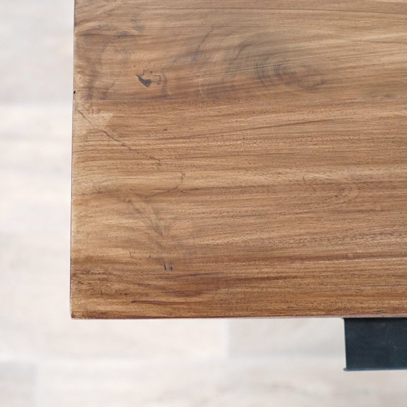 Schreibtisch aus Massivholz und Metallbeinen - Zag