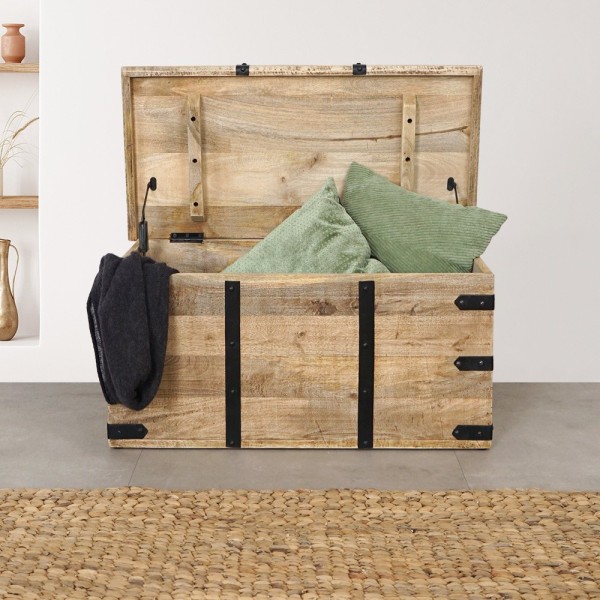 WOODEN BOX